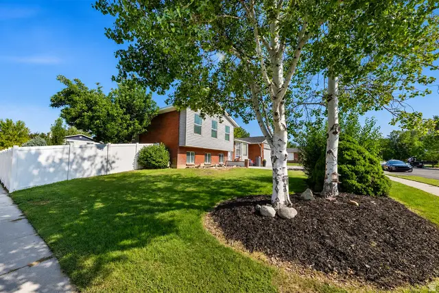 9990 Albury Rd, Sandy, UT 84092 - #2