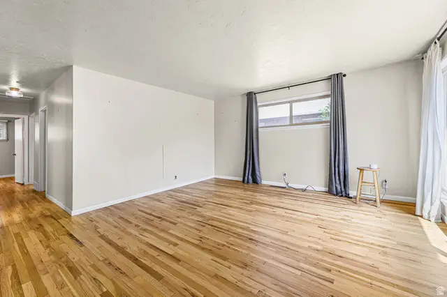 1025 N 1500 W, Salt Lake City, UT 84116 - #2