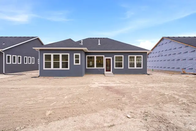 1313 S Glambert Ln, Saratoga Springs, UT 84045 - #3