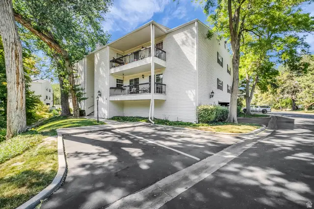 4054 S 685 E #F, Salt Lake City, UT 84107 - #2