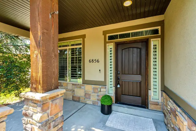 6856 W Windy Ridge Dr, Herriman, UT 84096 - #2