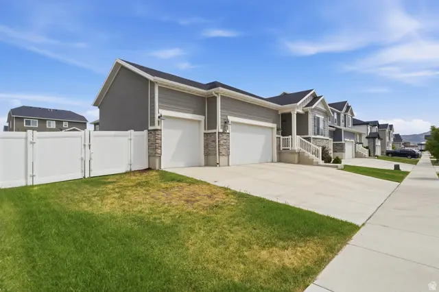 1079 E Horse Rider Dr, Eagle Mountain, UT 84005 - #3