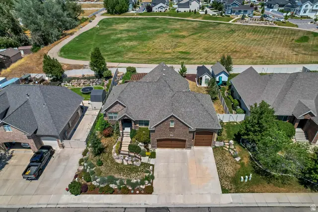 1074 W 2650 N, Lehi, UT 84043 - #3