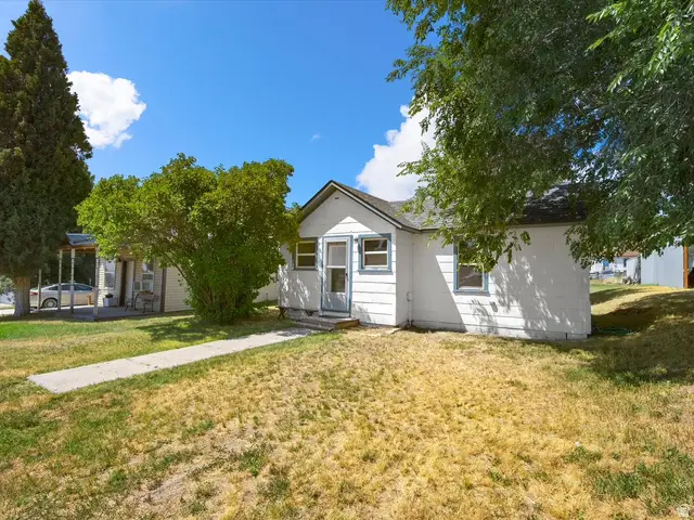328 S 1st W, Soda Springs, ID 83276 - #2