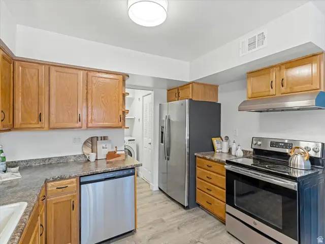 1919 W Homestead Farms Ln S #3, West Valley City, UT 84119 - #3