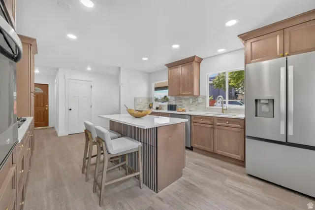 1775 E Rosecrest Dr, Salt Lake City, UT 84108 - #3