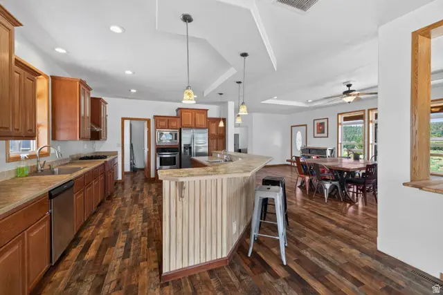 1 Tobe Day Rd, La Sal, UT 84530 - #3