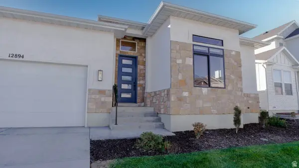 12894 S Berlynn Dr #17, Riverton, UT 84065