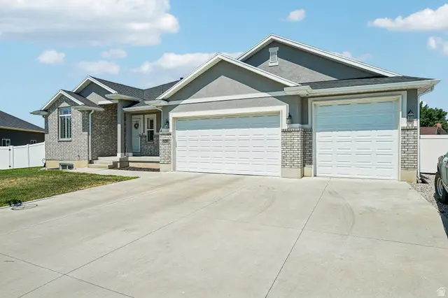 1438 W 2535 N, Clinton, UT 84015 - #3