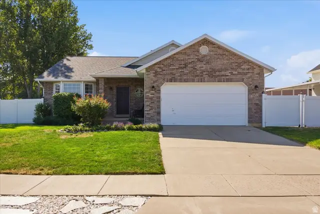 2847 W Lindi Way, Layton, UT 84041 - #1