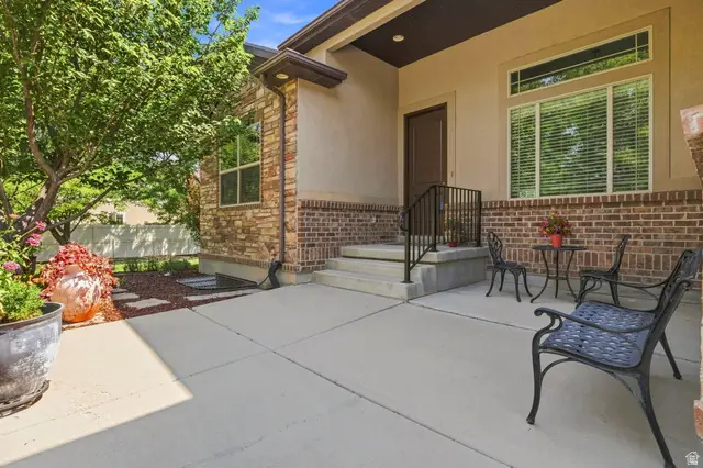 5492 Derby Ln, Stansbury Park, UT 84074 - #3