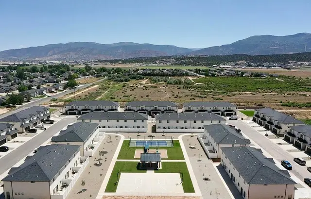 51 S 4375 W #35, Cedar City, UT 84720 - #3