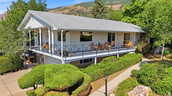 1502 Forest Green Dr E, Ogden, UT 84403