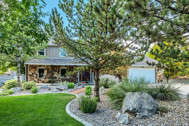 1253 W 10875 S, South Jordan, UT 84095 - #2