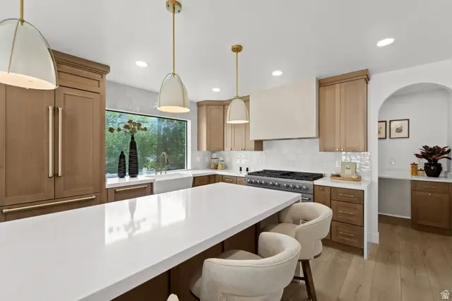 2242 E Kensington Ave S, Salt Lake City, UT 84108 - #2