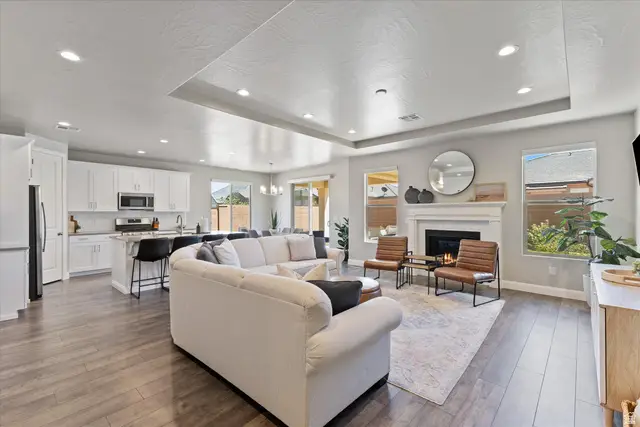 4687 W 2820 S, Hurricane, UT 84737 - #2