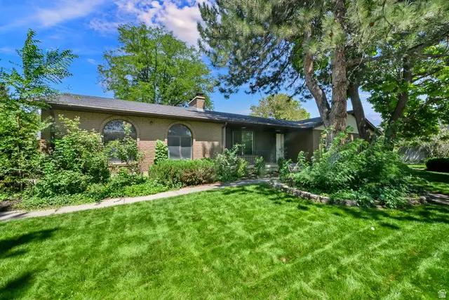 1433 E Estrellita Dr, Sandy, UT 84093 - #3