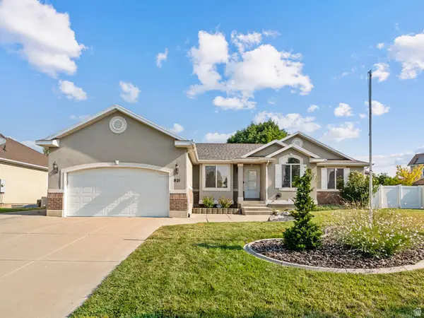 821 E 2050 S, Clearfield, UT 84015