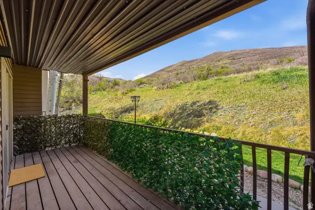 1041 W Grindelwald Ct #R-5, Midway, UT 84049 - #1