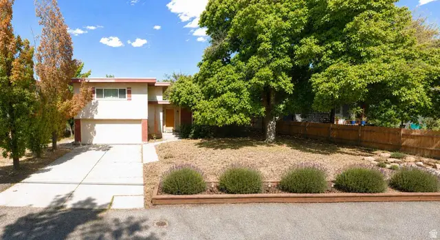 3017 E Millcreek Rd, Millcreek, UT 84109 - #2