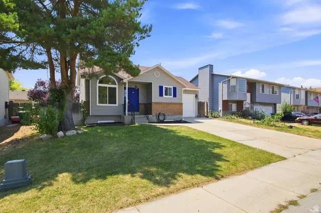 6802 S Cyclamen Dr, West Jordan, UT 84081 - #3
