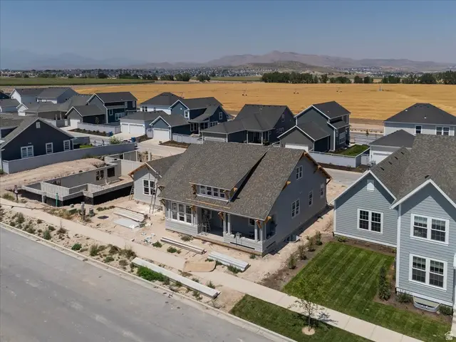 772 W Caroline Dr #218, Saratoga Springs, UT 84045 - #3