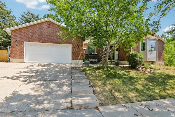 2112 N Sunset Dr, Layton, UT 84040