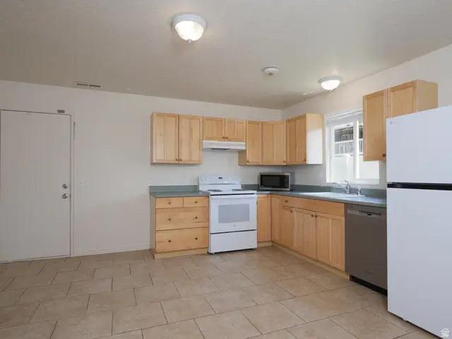 764 North St, Ogden, UT 84404 - #3