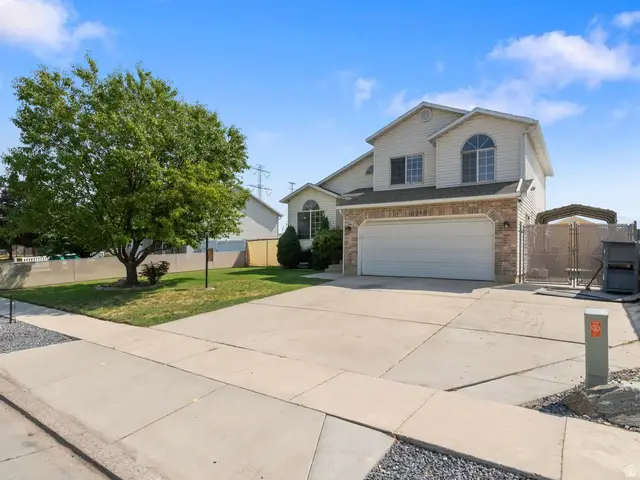 4744 S 3300 W, Roy, UT 84067 - #1