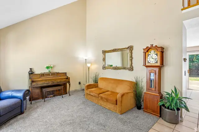 1005 Edgewood Dr, South Ogden, UT 84403 - #3