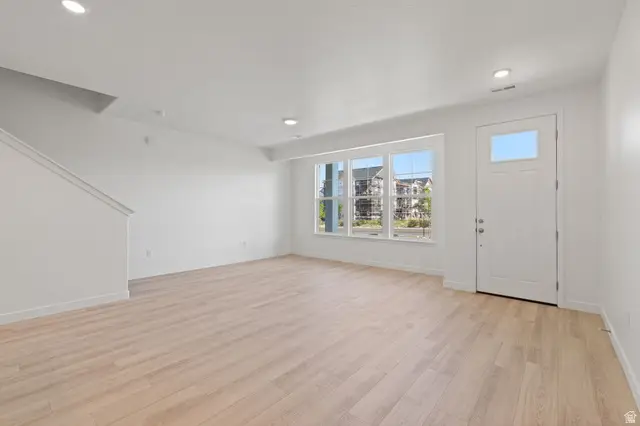 6731 W Jumbo Rocks Ln S #241, Herriman, UT 84096 - #3