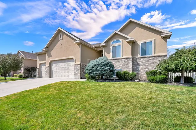 1809 E Kay Ln, South Weber, UT 84405 - #1