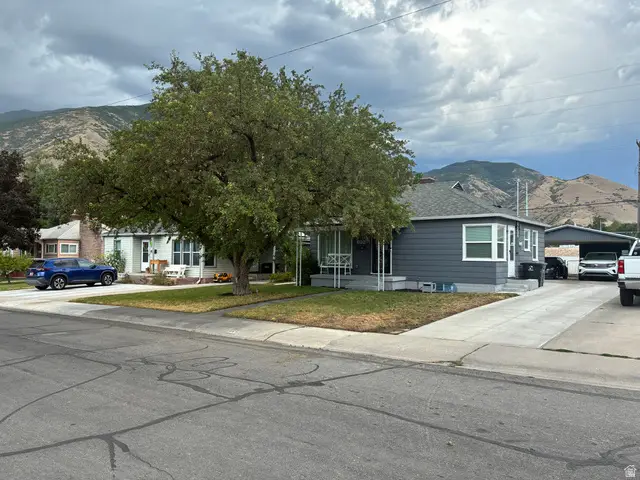 692 Brookside Dr, Springville, UT 84663 - #1