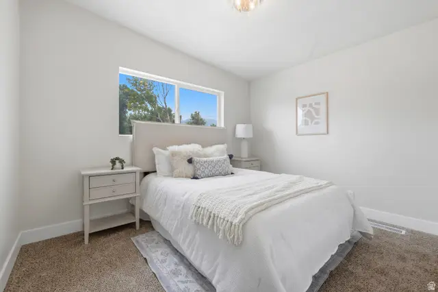 325 W Princeton Dr, Midvale, UT 84047 - #2