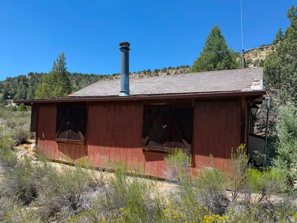2169 W 4450 S, Hatch, UT 84735