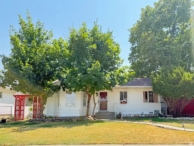 551 Sunset Ave, Tooele, UT 84074 - #1