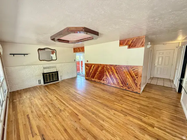 551 Sunset Ave, Tooele, UT 84074 - #2