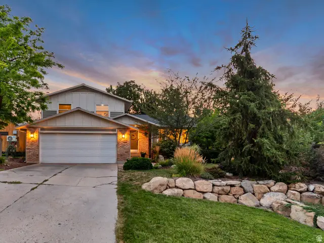 9192 Shad Ln, Sandy, UT 84093 - #1