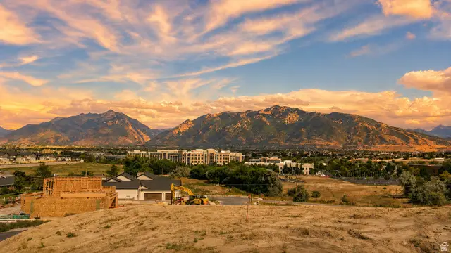 1096 W Kings Landing Ct #2, South Jordan, UT 84095 - #2