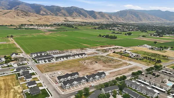 821 S 270 E #5, Smithfield, UT 84335