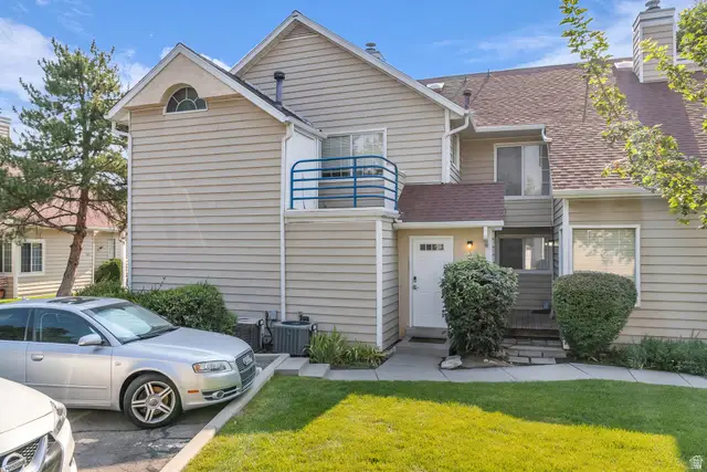 1387 W Breakwater Dr S, Taylorsville, UT 84123 - #2