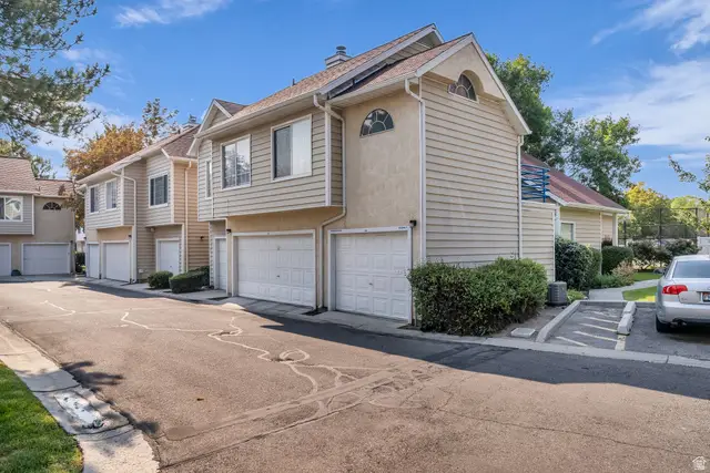 1387 W Breakwater Dr S, Taylorsville, UT 84123 - #3
