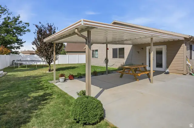 3445 W Bridlewood Ct N, Plain City, UT 84404 - #2