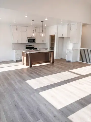 657 N 200 E, Providence, UT 84332 - #3