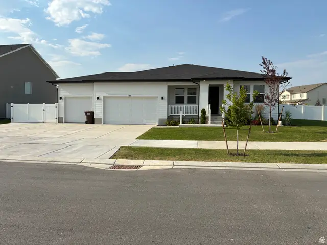 1611 E Cottontail Dr, Eagle Mountain, UT 84005 - #1