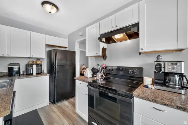 579 E Gentile S, Layton, UT 84041