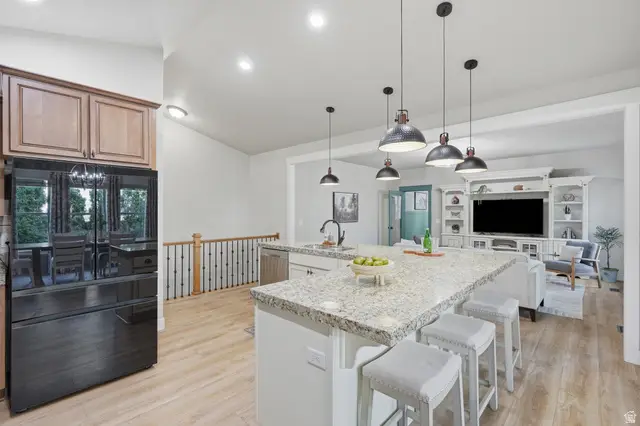 5069 W Burntside Ave, South Jordan, UT 84009 - #3