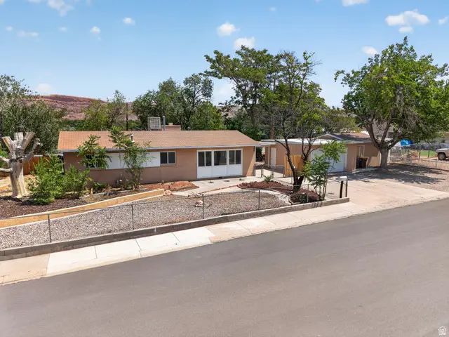 683 Mountainview Dr, Moab, UT 84532 - #2