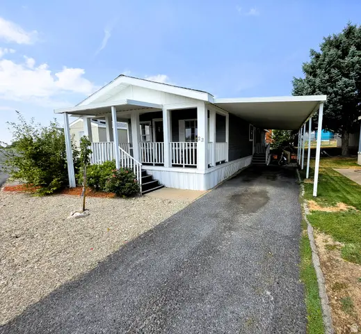 23 N Lakeview Dr, Layton, UT 84041 - #3