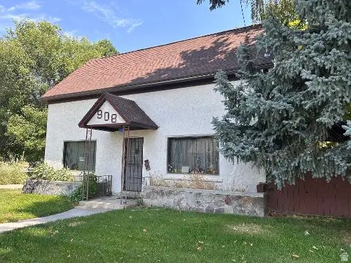 908 S Liberty E, Ogden, UT 84404